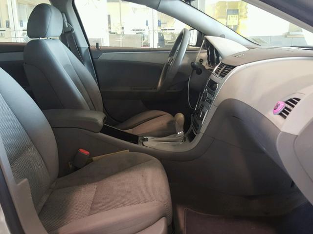 1G1ZG57B68F210742 - 2008 CHEVROLET MALIBU LS SILVER photo 5