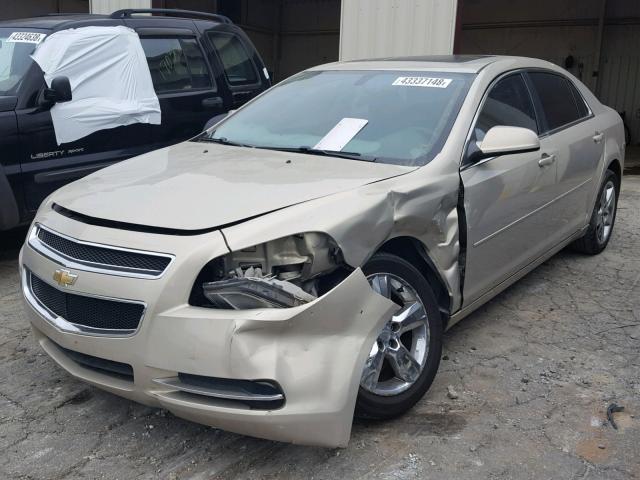 1G1ZC5EB8AF241365 - 2010 CHEVROLET MALIBU 1LT GOLD photo 2