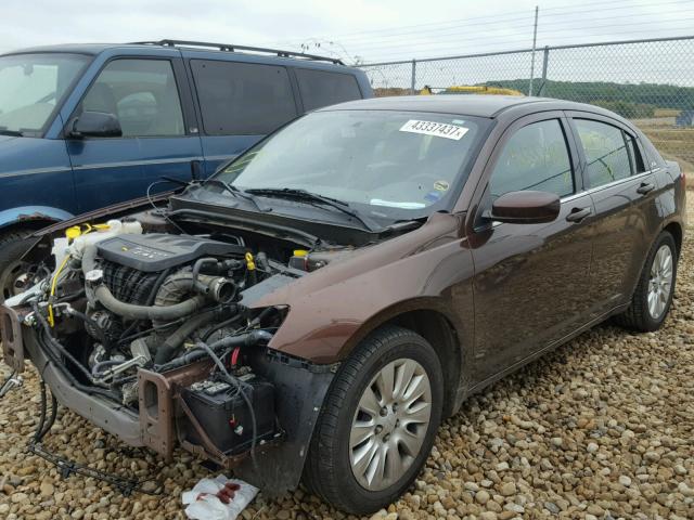 1C3CCBAB1DN646936 - 2013 CHRYSLER 200 LX BROWN photo 2