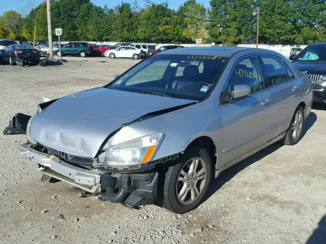 1HGCM56777A115364 - 2007 HONDA ACCORD SILVER photo 2