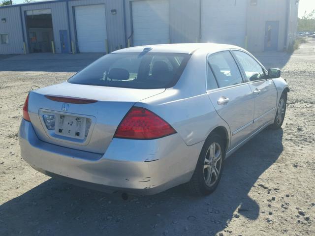 1HGCM56777A115364 - 2007 HONDA ACCORD SILVER photo 4