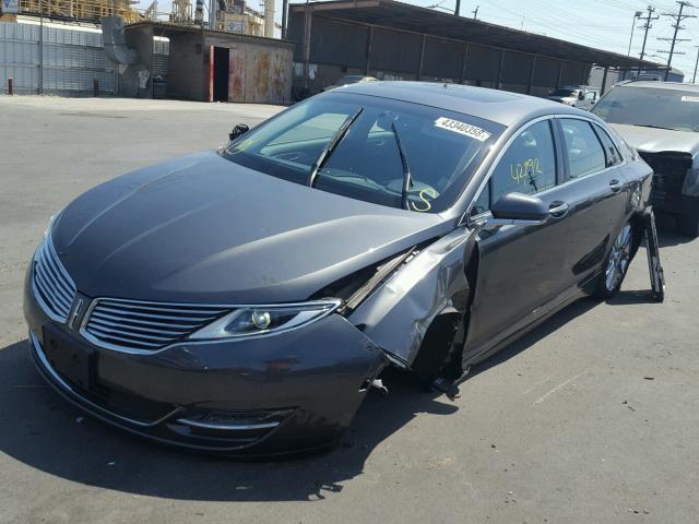 3LN6L2LU5GR617847 - 2016 LINCOLN MKZ HYBRID CHARCOAL photo 2