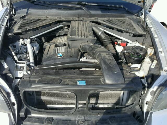 5UXFE43509L265134 - 2009 BMW X5 XDRIVE3 SILVER photo 7