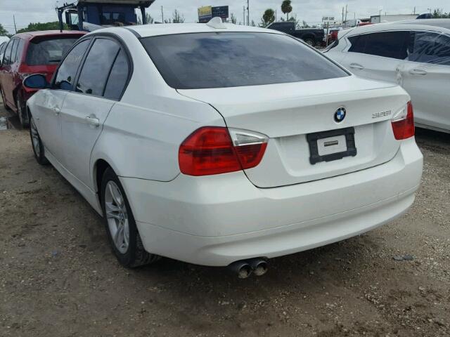 WBAVA33598KX84235 - 2008 BMW 328 WHITE photo 3