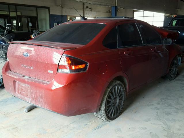 1FAHP3GN0BW184203 - 2011 FORD FOCUS SES RED photo 4