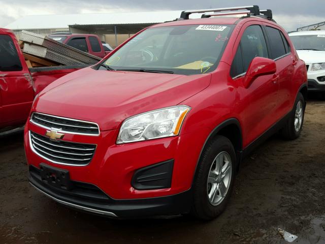 KL7CJRSB6FB131943 - 2015 CHEVROLET TRAX 1LT RED photo 2