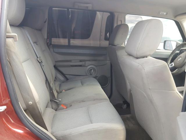 1J8HH48K68C233134 - 2008 JEEP COMMANDER 栗色 照片 6