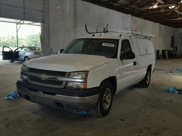 1GCEC14X07Z149640 - 2007 CHEVROLET SILVERADO WHITE photo 2