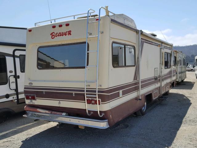 1GBKP37W4D3304571 - 1983 BEAV MOTORHOME WHITE photo 4