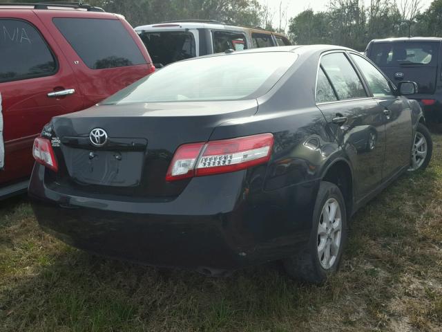 4T1BF3EK8AU553343 - 2010 TOYOTA CAMRY BASE BLACK photo 4