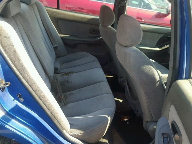 KMHDN46D84U846827 - 2004 HYUNDAI ELANTRA GL BLUE photo 6