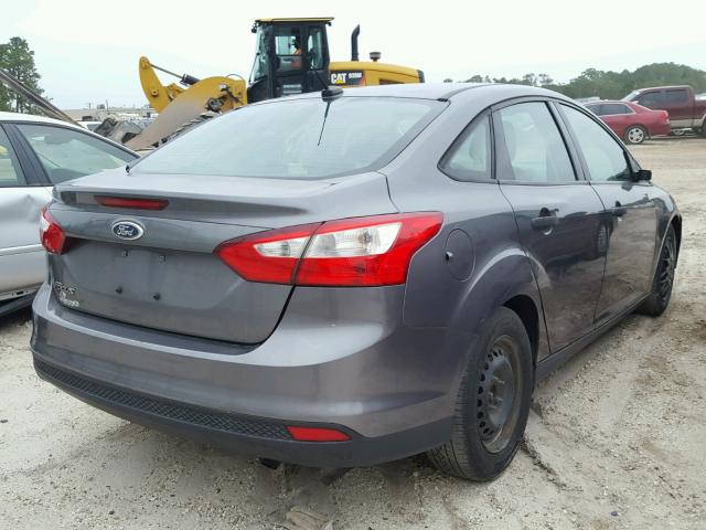 1FAHP3E27CL318782 - 2012 FORD FOCUS S CHARCOAL photo 4