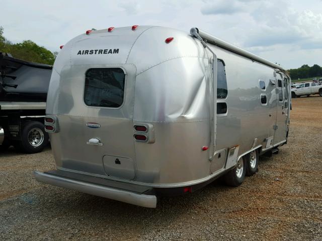 1STCFYJ235J517922 - 2005 AIRS INTERNATIO 银色 照片 4