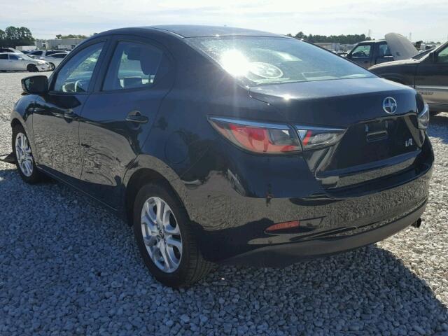 3MYDLBZV3GY101067 - 2016 TOYOTA SCION IA BLACK photo 3