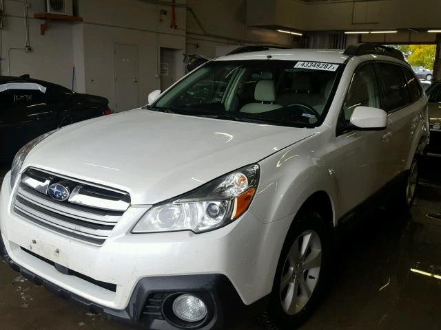 4S4BRCCC7D3221326 - 2013 SUBARU OUTBACK 2. WHITE photo 2