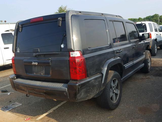 1J8HH48KX6C269552 - 2006 JEEP COMMANDER BLACK photo 4