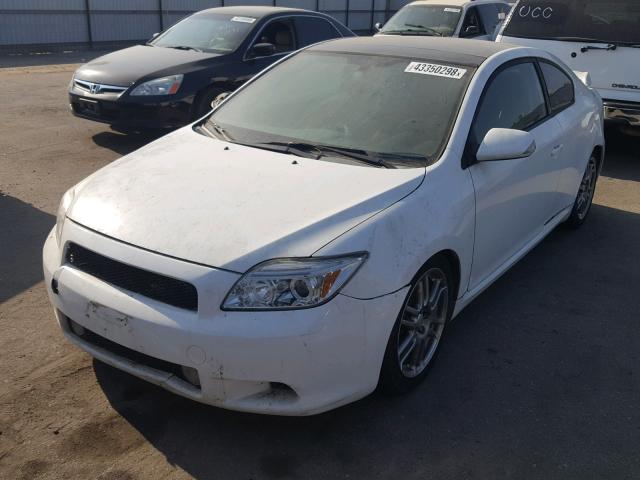 JTKDE177X60066374 - 2006 TOYOTA SCION TC 白色 照片 2