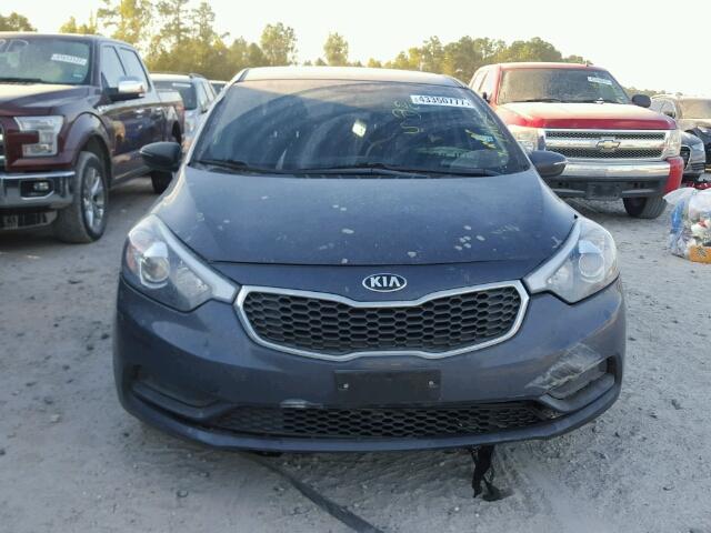 KNAFX4A60E5218771 - 2014 KIA FORTE LX BLUE photo 9