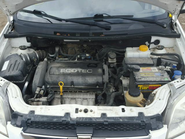 KL1TD56E39B323842 - 2009 CHEVROLET AVEO LS WHITE photo 7
