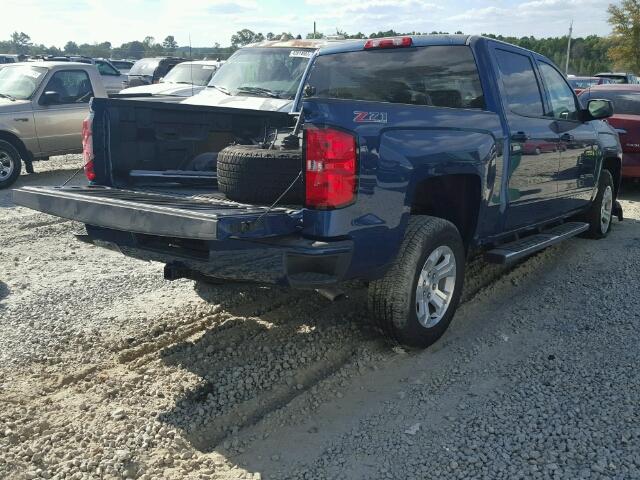 3GCUKREC0HG280951 - 2017 CHEVROLET SILVERADO BLUE photo 4