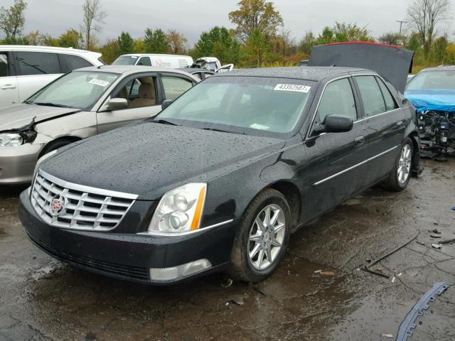 1G6KD5E61BU102459 - 2011 CADILLAC DTS LUXURY BLACK photo 2