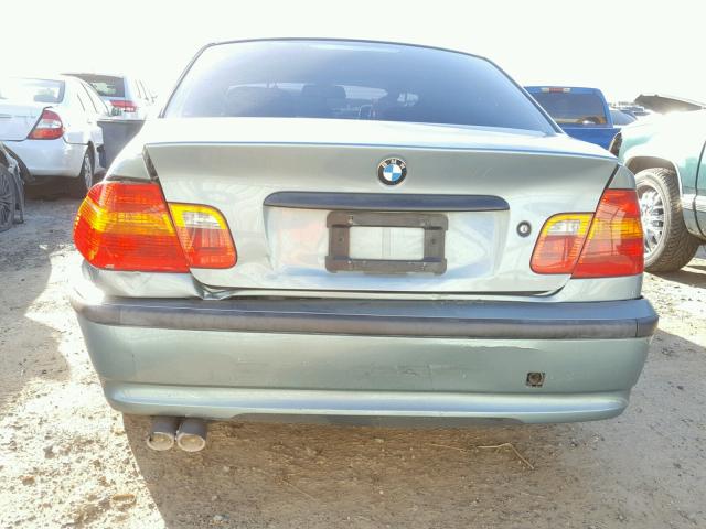 WBAAZ33473PH30428 - 2003 BMW 325 GREEN photo 10