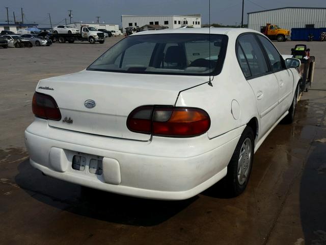 1G1ND52M0XY152713 - 1999 CHEVROLET MALIBU WHITE photo 4