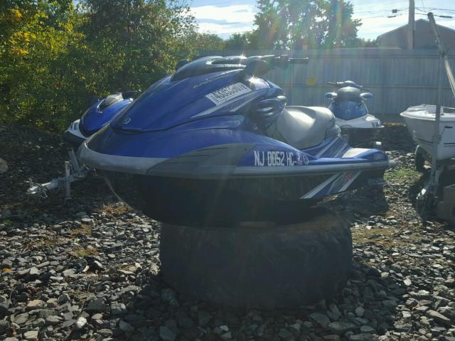 YAMA5024B909 - 2009 YAMAHA JETSKI BLUE photo 2