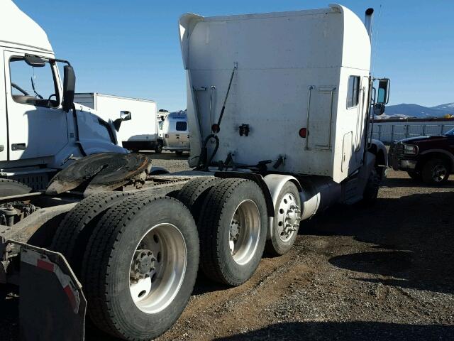 1XPCDB9X0XD494777 - 1999 PETERBILT 377 WHITE photo 4