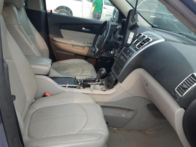 1GKEV23758J116557 - 2008 GMC ACADIA SLT ნაცრისფერი ფოტო 5