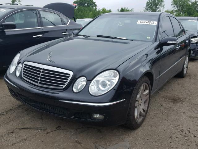 WDBUF83J74X117976 - 2004 MERCEDES-BENZ E 500 4MAT BLACK photo 2