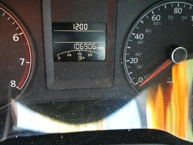 3VW2K7AJ0BM069061 - 2011 VOLKSWAGEN JETTA BASE SILVER photo 8