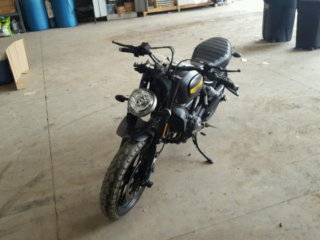 ML015ANMXGT008235 - 2016 DUCATI SCRAMBLER BLACK photo 2