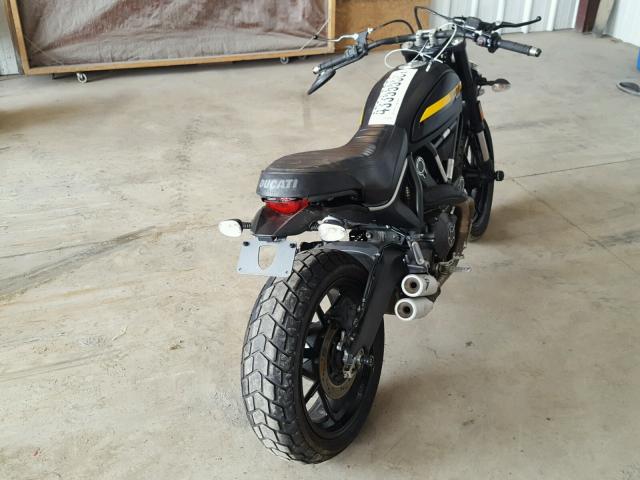 ML015ANMXGT008235 - 2016 DUCATI SCRAMBLER 黑色 照片 4