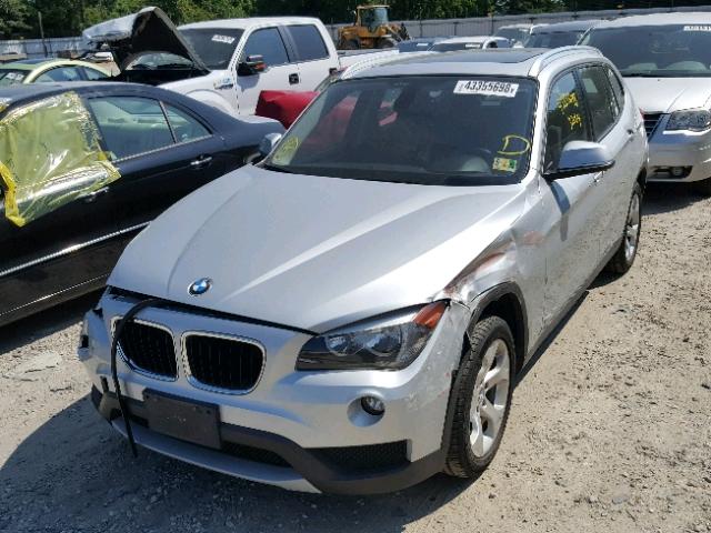 WBAVM1C5XDVW41069 - 2013 BMW X1 SDRIVE2 SILVER photo 2
