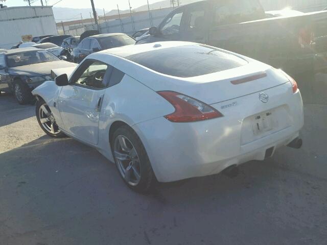 JN1AZ44E09M404982 - 2009 NISSAN 370Z WHITE photo 3