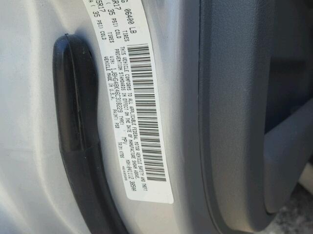 1J8HG48K46C318229 - 2006 JEEP COMMANDER GRAY photo 10