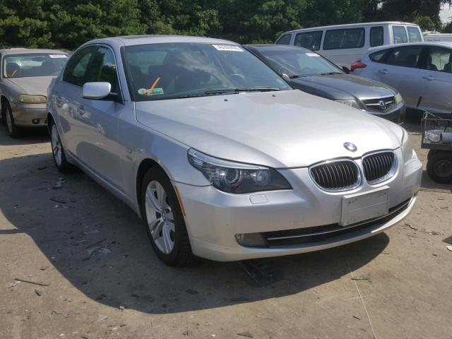 WBANV13599C153330 - 2009 BMW 528 XI SILVER photo 1