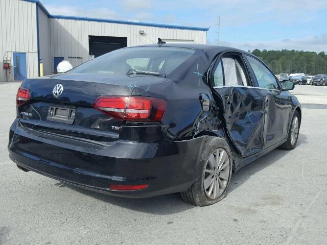 3VWD67AJ9GM316372 - 2016 VOLKSWAGEN JETTA SE BLACK photo 4