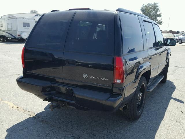 1GYEK13R2YR141895 - 2000 CADILLAC ESCALADE BLACK photo 4