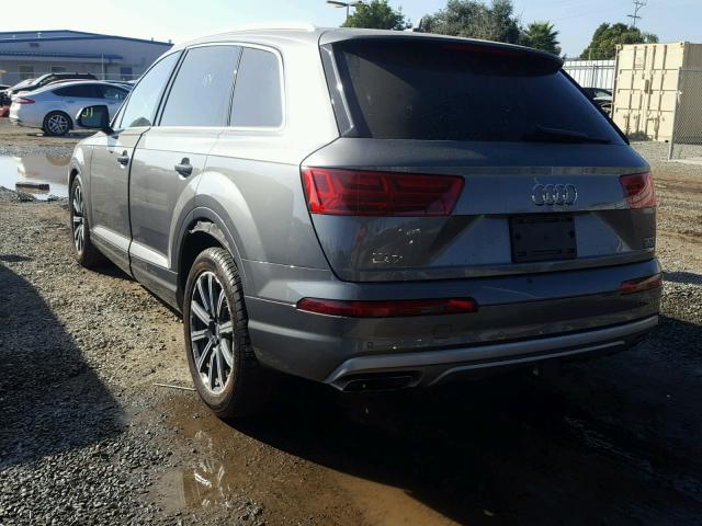 WA1LAAF77HD013539 - 2017 AUDI Q7 PREMIUM GRAY photo 3