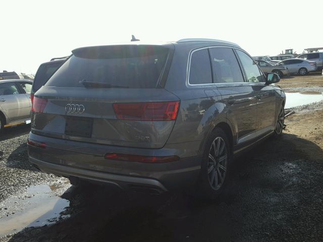 WA1LAAF77HD013539 - 2017 AUDI Q7 PREMIUM GRAY photo 4