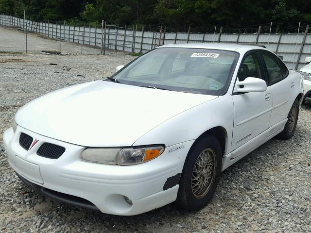 1G2WP52K0VF321871 - 1997 PONTIAC GRAND PRIX WHITE photo 2