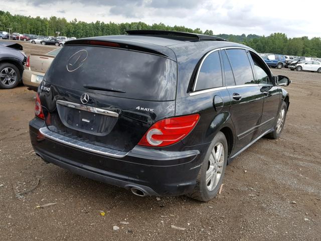 4JGCB65E79A092418 - 2009 MERCEDES-BENZ R 350 4MAT BLACK photo 4