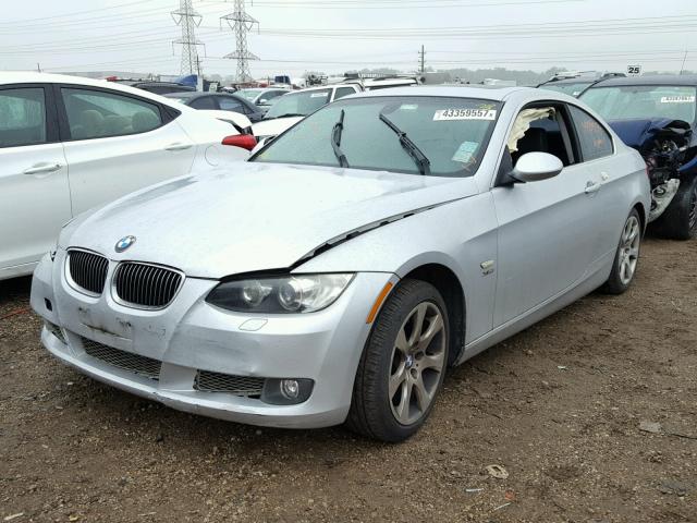 WBAWC735X9E068515 - 2009 BMW 335 SILVER photo 2