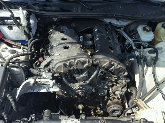 1G6DM57T260144390 - 2006 CADILLAC CTS WHITE photo 7