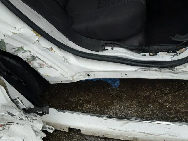 1G1ZC5E02CF143319 - 2012 CHEVROLET MALIBU 1LT WHITE photo 9