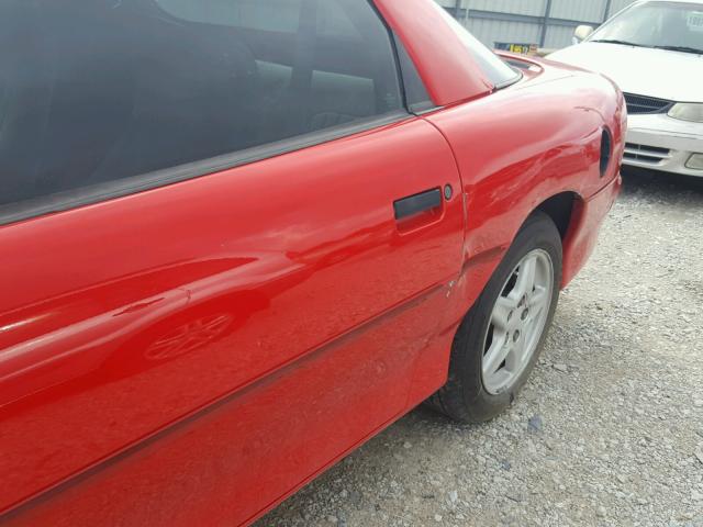 2G1FP22KXV2114232 - 1997 CHEVROLET CAMARO BAS RED photo 9