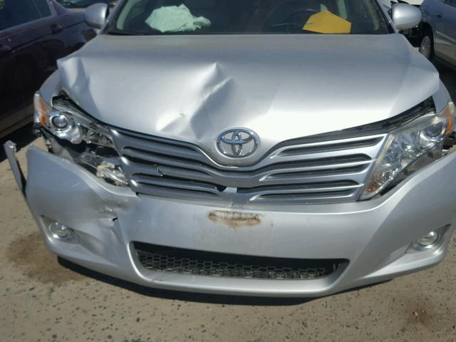 4T3ZA3BB2CU055733 - 2012 TOYOTA VENZA LE SILVER photo 9