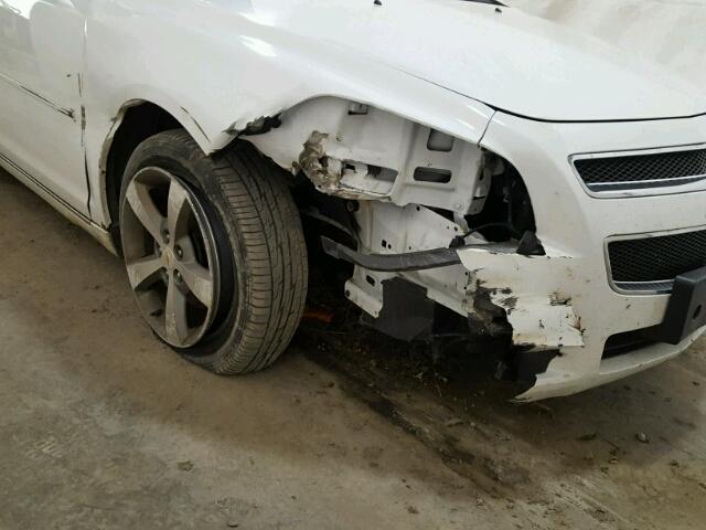 1G1ZC5E18BF353379 - 2011 CHEVROLET MALIBU 1LT 白色 照片 9